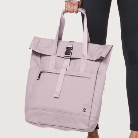 one trek mind tote lululemon